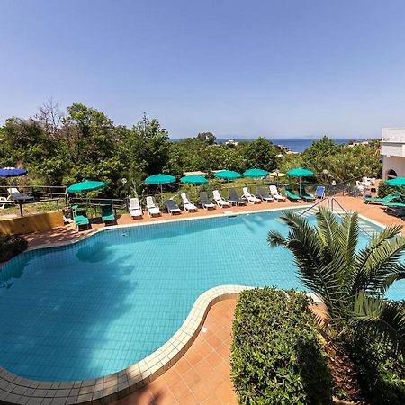 Bristol Hotel Lacco Ameno  Bagian luar foto
