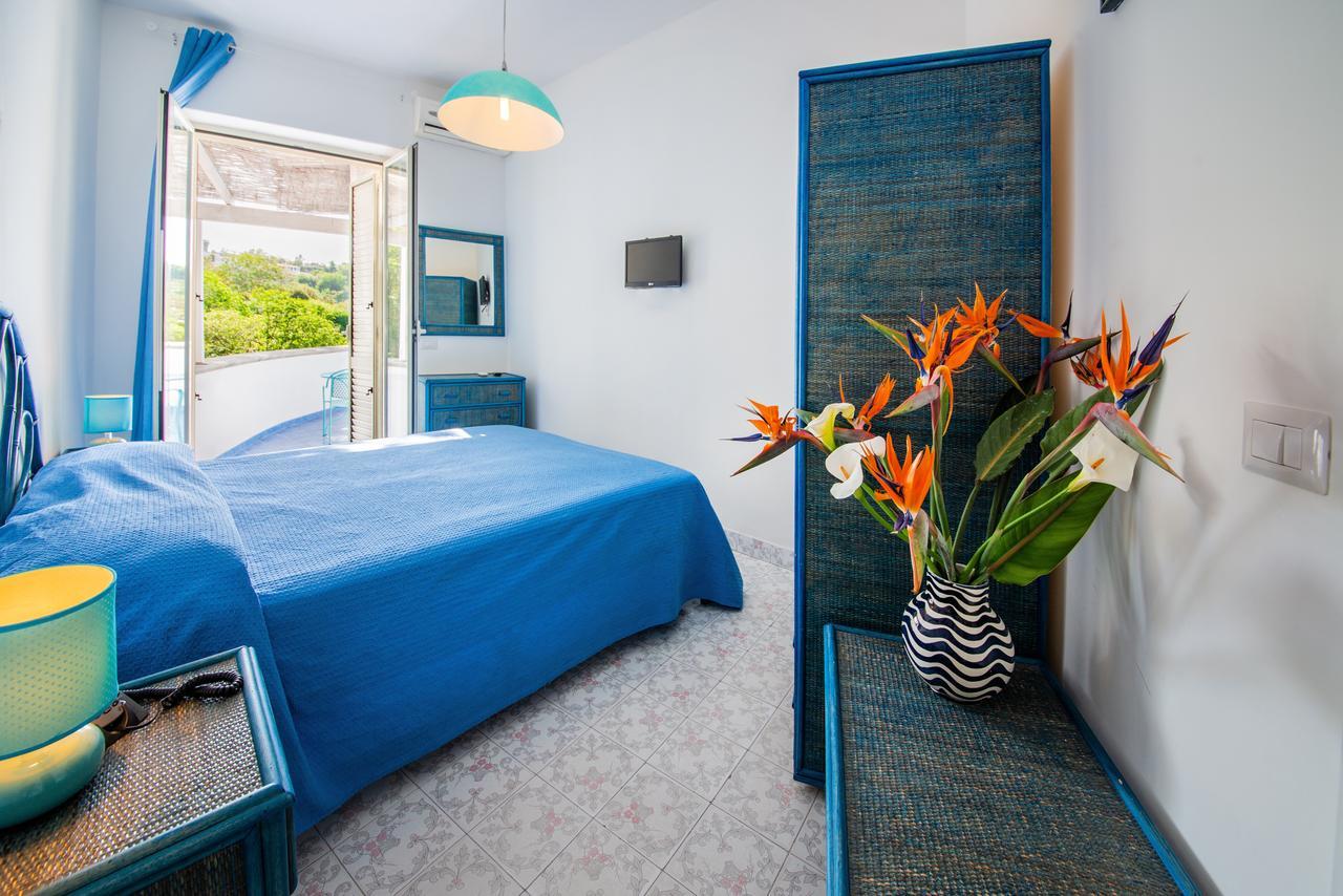 Bristol Hotel Lacco Ameno  Bagian luar foto