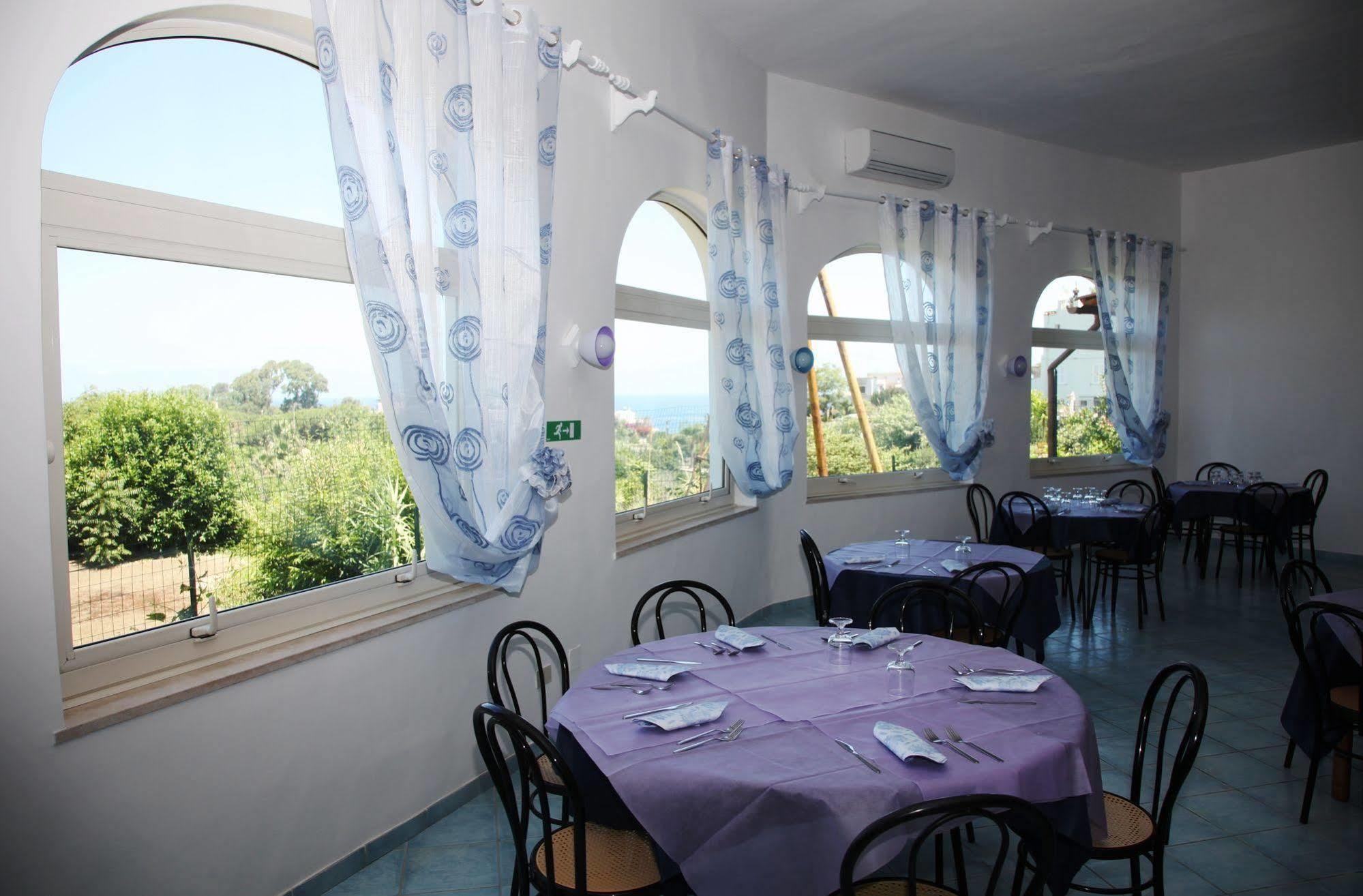 Bristol Hotel Lacco Ameno  Bagian luar foto